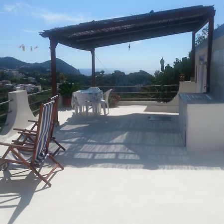 Casadelpino Residence La Piana ปอนซา ภายนอก รูปภาพ